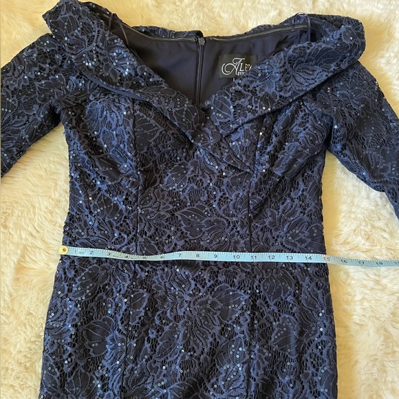 Alex Evenings Off the Shoulder lace and Sequence Dress, Navy, Size 8, NWT - Picture 15 of 15